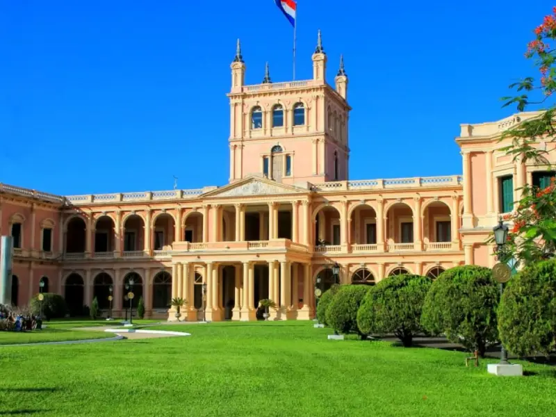 Edificio Palacio de los López en Paraguay